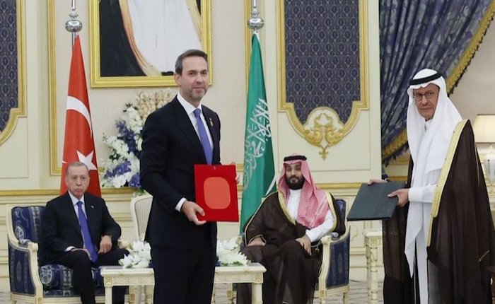 Türkiye ve Suudi Arabistan’dan petrol ve petrokimya işbirliği