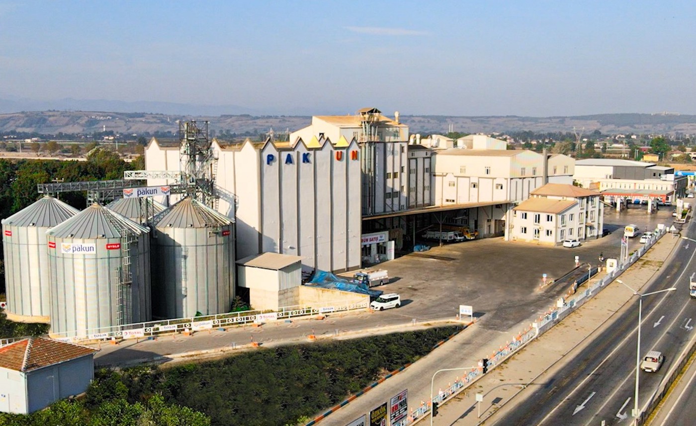 Pakun iki fabrikasının elektriğini güneşten alacak