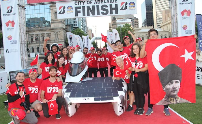 İTÜ’nün güneş enerjili aracı çölü geçmek için yarıştı