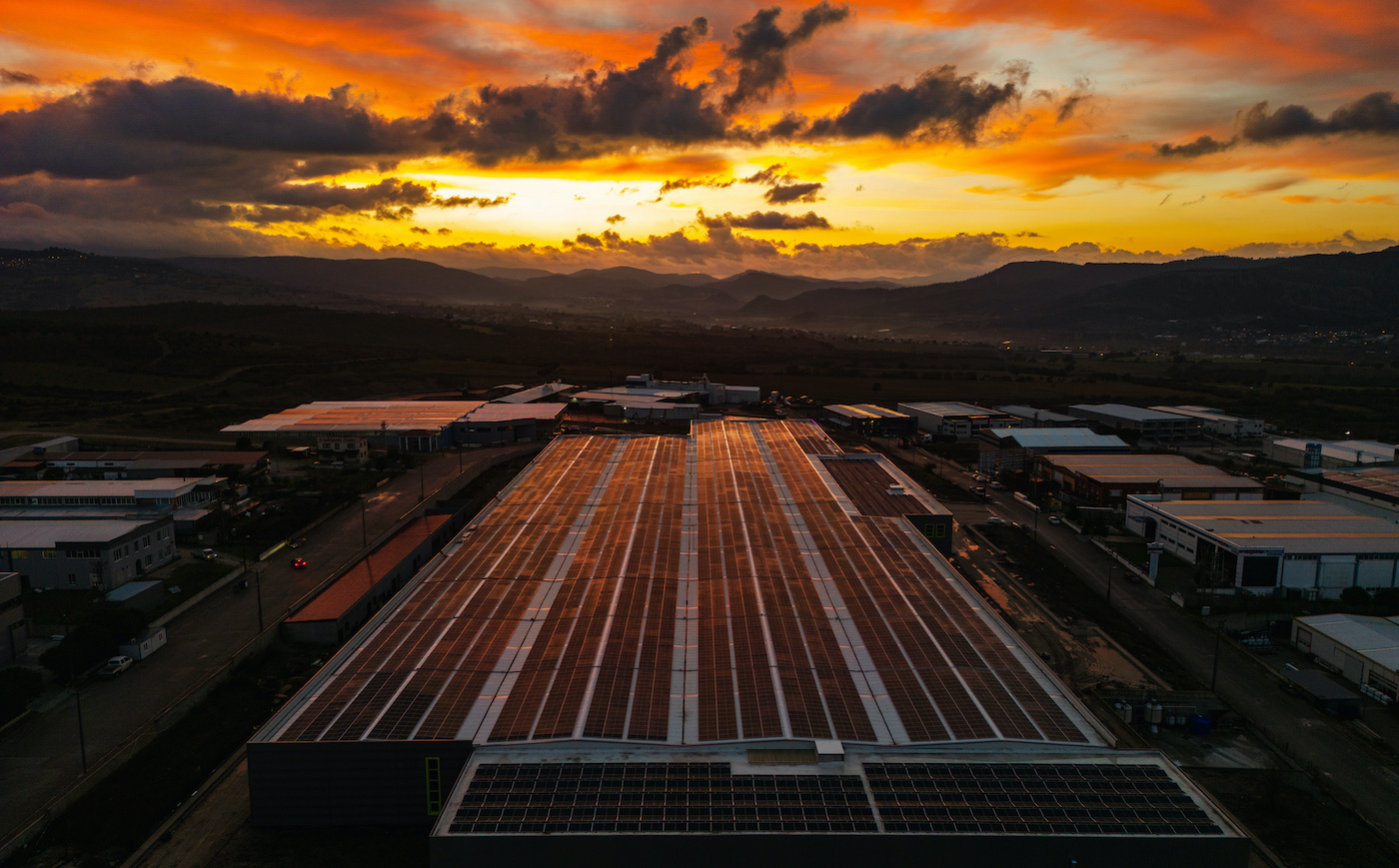 Çebi Design Çatı GES projesi tamamlandı