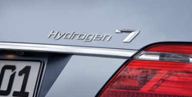 İlk hidrojen yakıtlı araçlar 2015’de satışa sunulacak