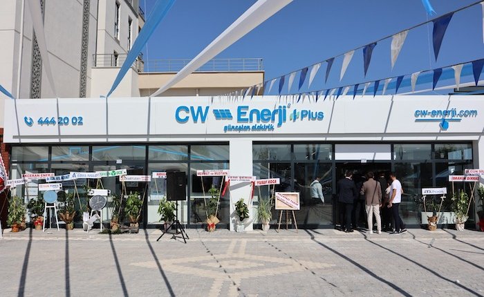 CW Enerji Plus Bayilerinin ilki Konya’da açıldı