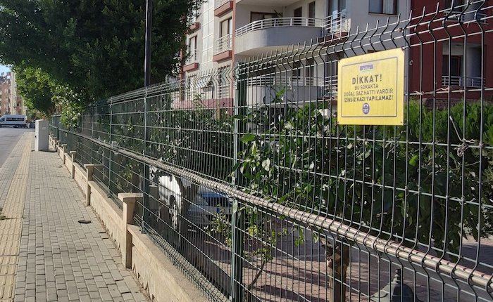 Aksa Doğalgaz, izinsiz kazıların yarattığı risklere dikkat çekiyor