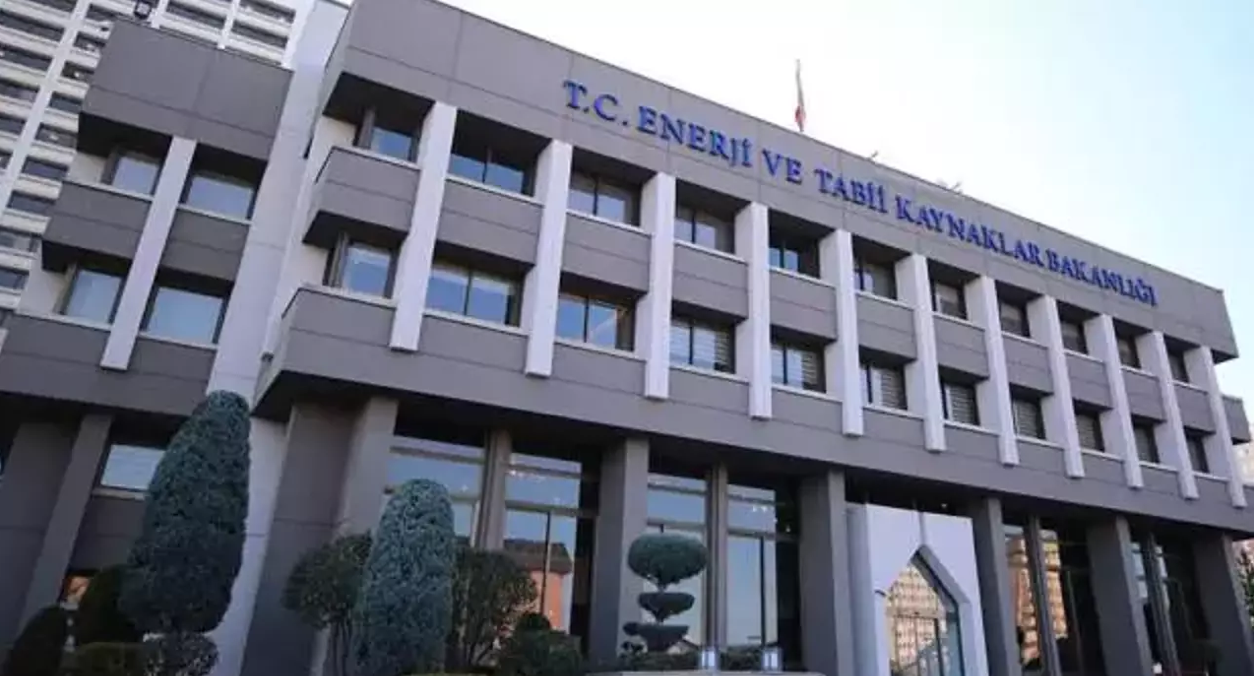 UET Uran'a 18 ay ihale yasağı