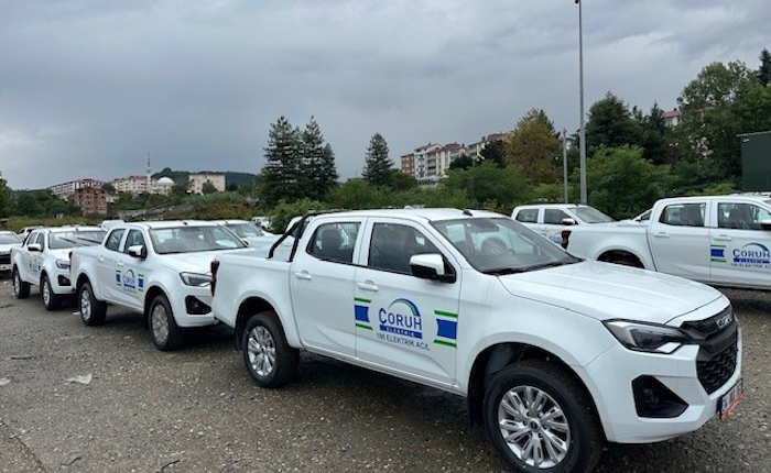 Çoruh EDAŞ araç filosunu yeniledi