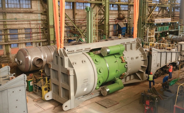 Özbekistan’da mini nükleer santral için kazma vuruldu