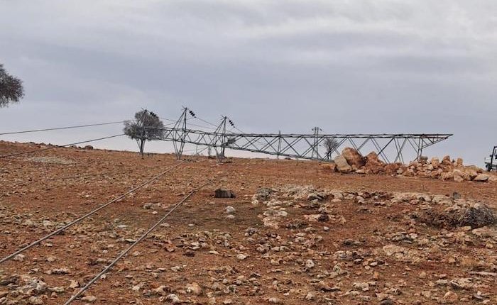 Gaziantep’te elektrik direği hırsızlığı
