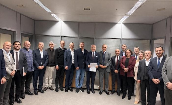 Aksa Doğalgaz, AGDAŞ’ı bünyesine kattı