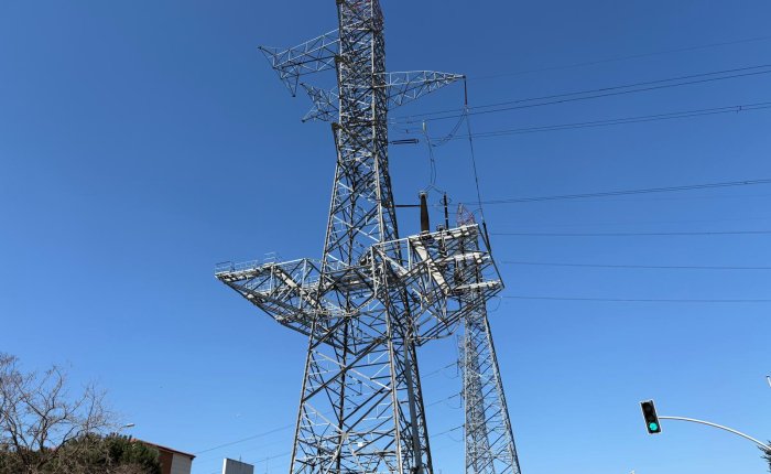 Spot elektrik fiyatı 12.04.2026 için 961.89 TL