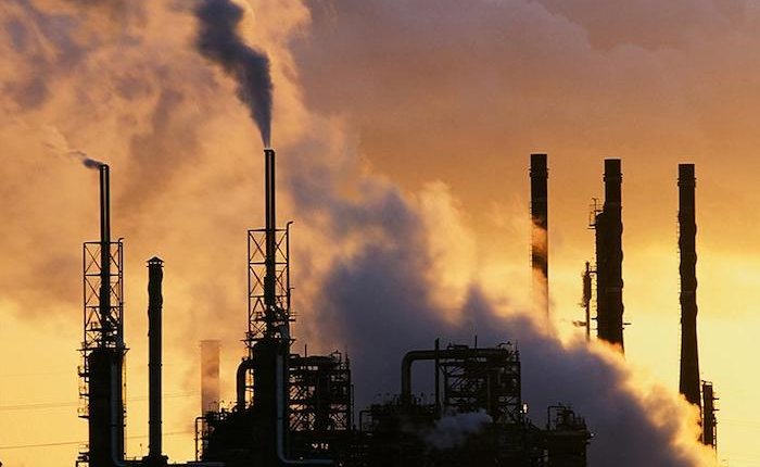 Kömürlü elektrik santrali kurulumu artıyor, üretimi azalıyor