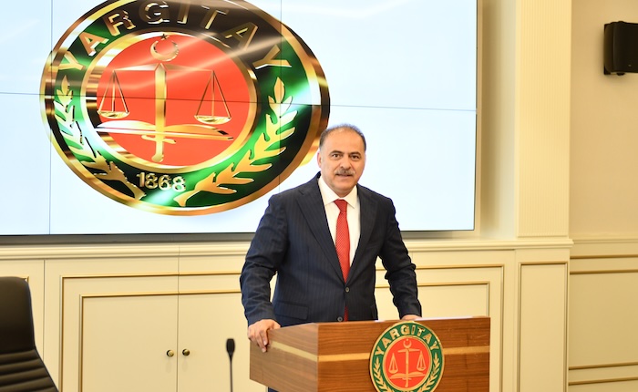 EPDK üyeleri Sayan ve Çiçek yemin ederek göreve başladı