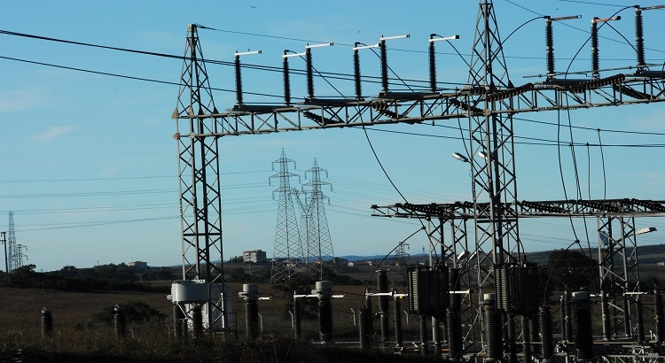 Lisanssız elektrik başvuru bedeli bu yıl 273 TL