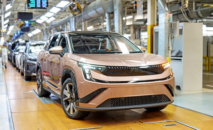 Skoda'nın elektrikli SUV'u Peaq'in üretimi başladı