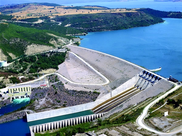 Yuvacık Barajı ve HES üretime başlıyor