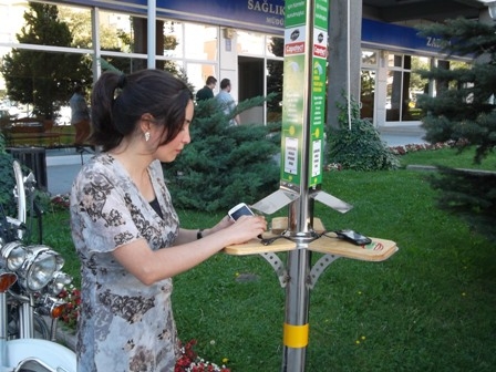 Bayrampaşa`da cepler güneşle şarj edilecek