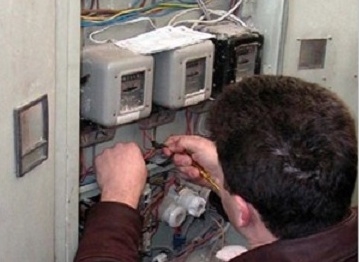 Elektrik dağıtıcıları seçimlerde iş başında