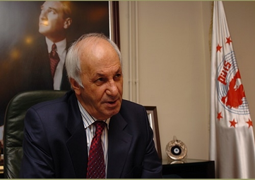 PÜİS: Akaryakıta tavan değil taban fiyat lazım