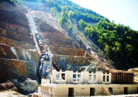 Zaim: HES`ler kısıtlı su kaynaklarını tahrip ediyor