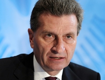 Öttinger: Almanya kaya gazının önünü açmalı