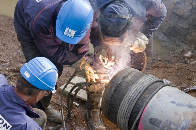 Doğalgazda özel sektörün payı yüzde 12`den 25`e çıkıyor