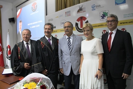 Arnavutluk`tan Ahmet Çalık’a fahri doktora