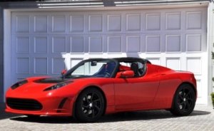 Tesla tek şarjla 644 km gidecek