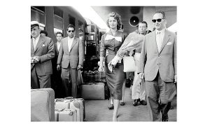 Kim Sophia Loren`e ceza kesebilir ki?