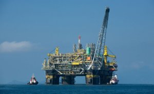 Total, Angola`da petrol üretimine başladı