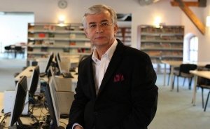 Ediger`e Üstün Hizmet Ödülü