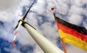 Almanya'da güneş ve rüzgar bereketi!