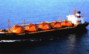 Küresel LNG ticareti tırmanıyor