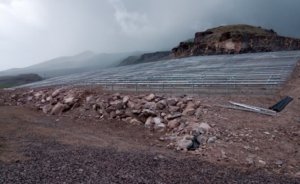 Akiş Enerji'den yüzde 20 eğimli yamaca GES