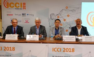 Özdemir: Türkiye petrol ve doğalgazda denizlere yoğunlaşmalı