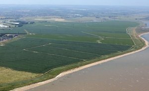 Elon Musk İngiltere’de dev depolamalı GES kuracak