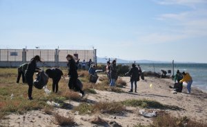 Limak Enerji Çanakkale Kepez Sahili’ni temizledi