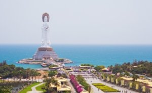 Çin'in Hawai'si Hainan benzinli araçları yasaklıyor