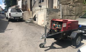 SEDAŞ elektriksiz kalan hastaya jeneratör götürüyor