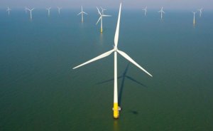 İskandinavya’nın en büyük denizüstü RES’i açıldı