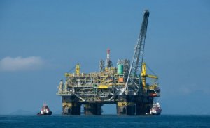 Meksika Körfezi'nde petrol ve gaz üretimini kasırga vurdu