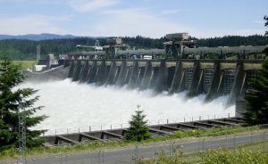 Dünyanın üçüncü büyük HES`i devrede