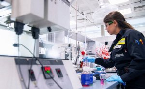 Tüpraş laboratuvarları akaryakıt sektörüne uygun çözümler sunuyor