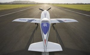 Elektrikli Rolls-Royce uçağı havalanmak için gün sayıyor