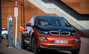 BMW satışlarda en az yüzde 50 elektrikli model hedefliyor