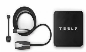Tesla’dan mobil şarj kiti kararı