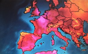 Avrupa’da sıcak hava dalgası can alıyor