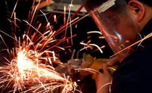 Sanayi üretimi Ağustosta yüzde 0,1 azaldı