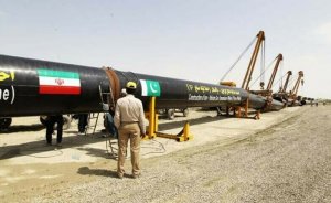Pakistan İran’la ortak doğalgaz boru hattı projesini askıya aldı