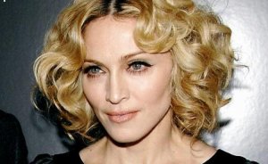 Greenpeace üyesi Gizem`e Madonna`dan destek
