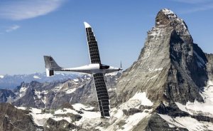 SolarStratos güneş enerjili uçuşta irtifa rekoru kırdı