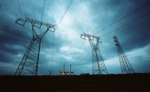 Spot elektrik fiyatı 01.12.2025 için 3058.48 TL